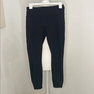 Athleta Black Activewear Leggings